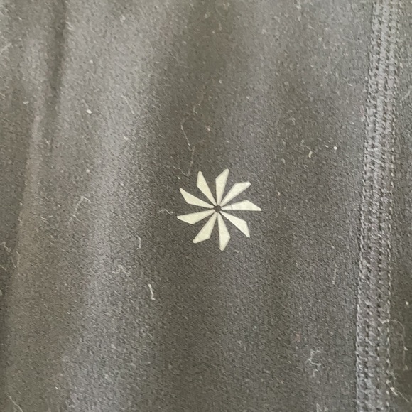 Athlete Girl stash your treasures tight. Size 12 - Picture 4 of 4